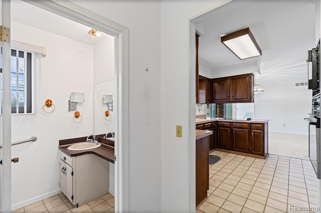9080 E Lippincott Boulevard, Davison, MI 48423 — Photo 14