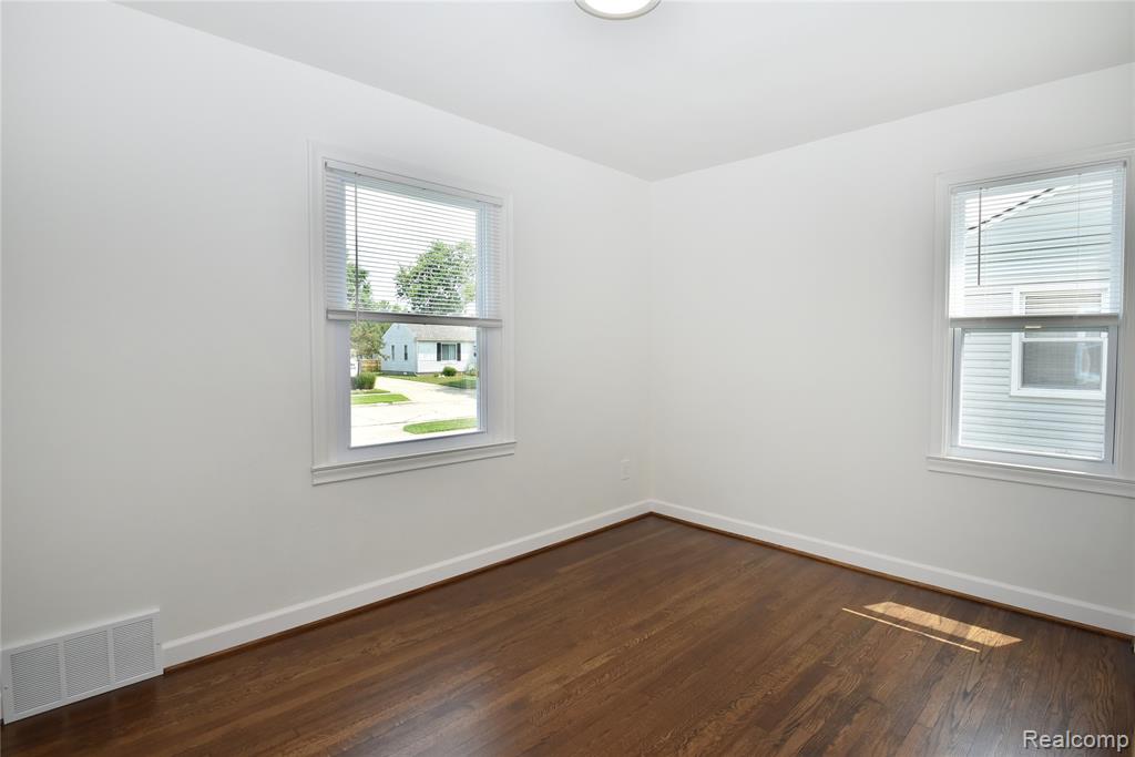 4121 Linwood Avenue, Royal Oak, MI 48073 — Photo 12