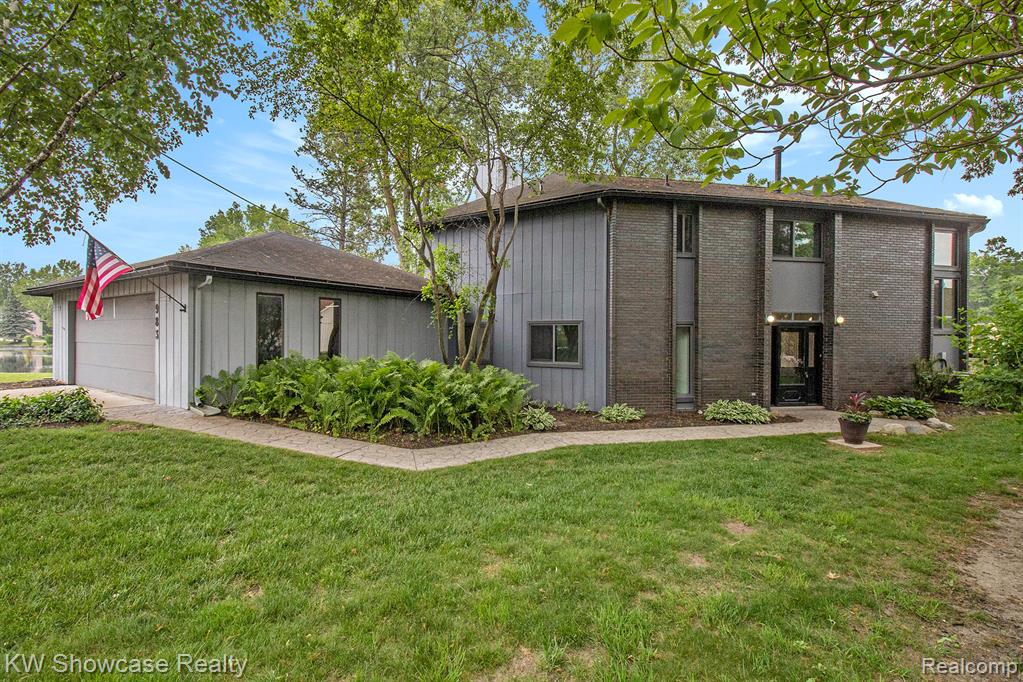 983 ARTDALE, White Lake, MI 48383 — Photo 5
