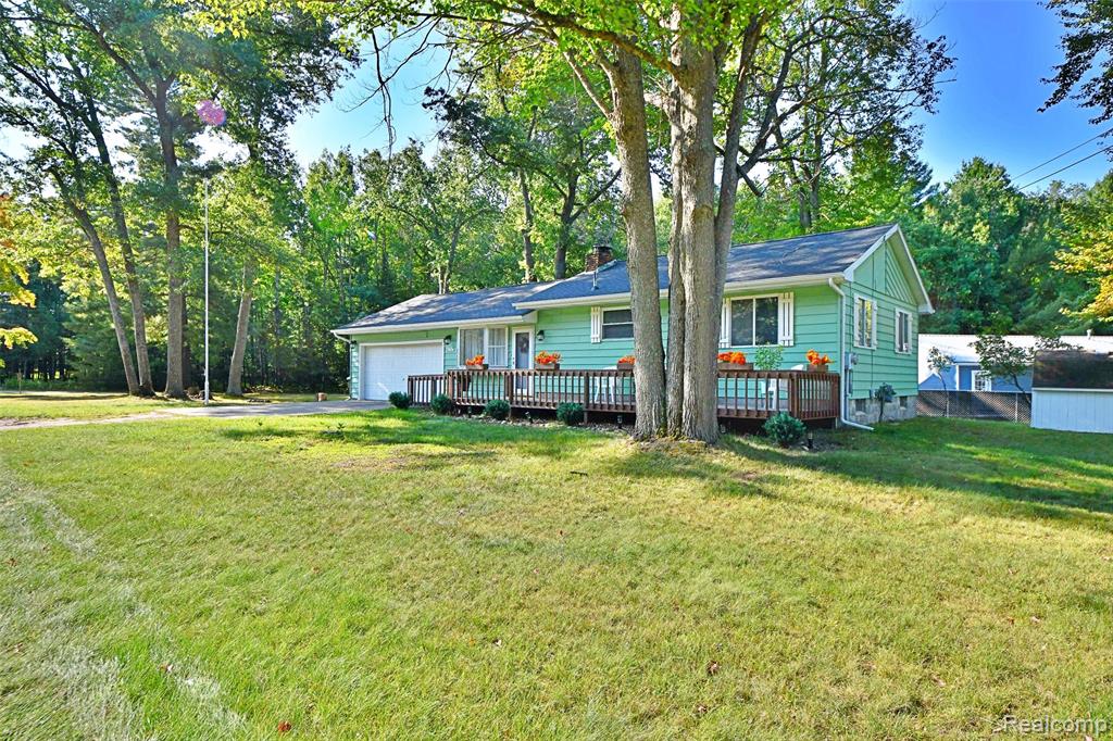 8702 Center Street, St. Helen, MI 48656 — Photo 2