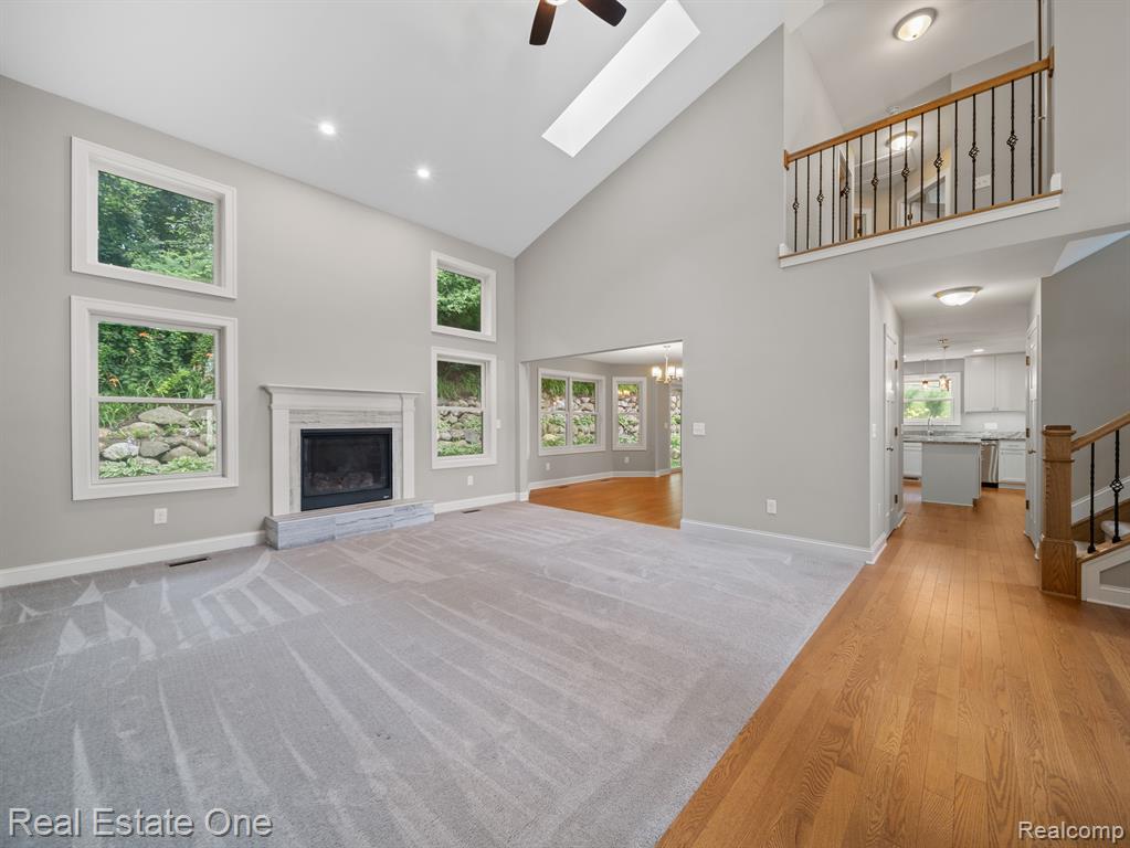 9687 SHELTERING OAKS Drive, Brighton, MI 48114 — Photo 10