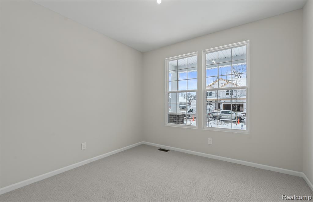 30112 Norway Drive, New Hudson, MI 48165 — Photo 16