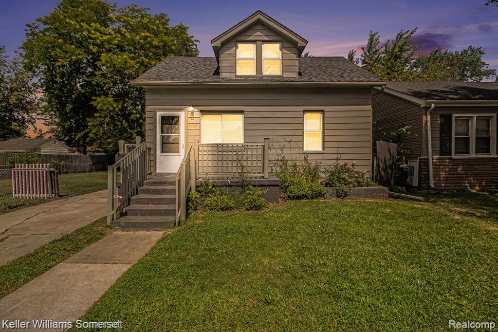 8457 Meadow Avenue, Warren, MI 48089 — Photo 2