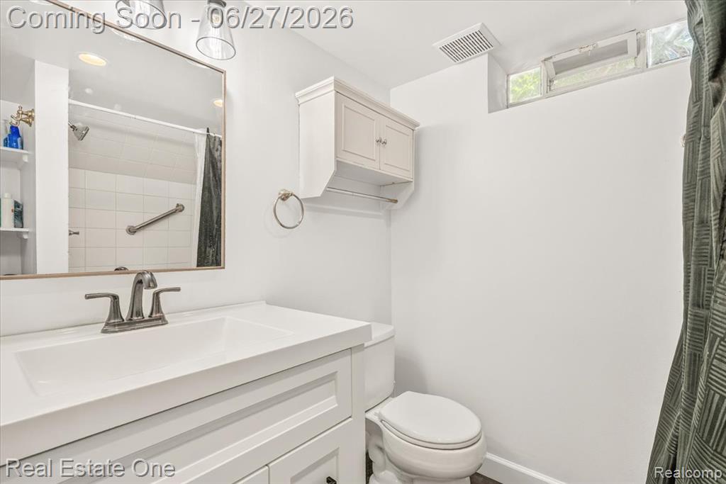 9900 Brookfield Street, Livonia, MI 48150 — Photo 35