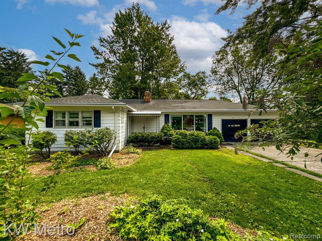 2519 DAYTON Drive, Ann Arbor, MI 48108 — Photo 2