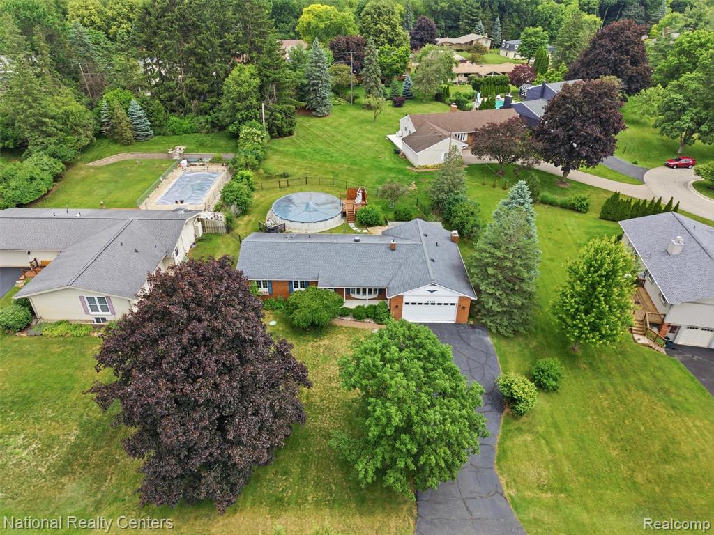 6858 Wellesley Terrace, Clarkston, MI — Photo 5