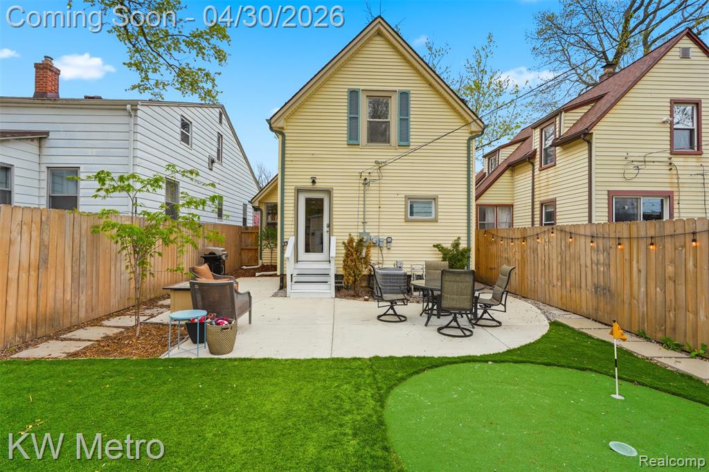 416 E Breckenridge Street, Ferndale, MI 48220 — Photo 18