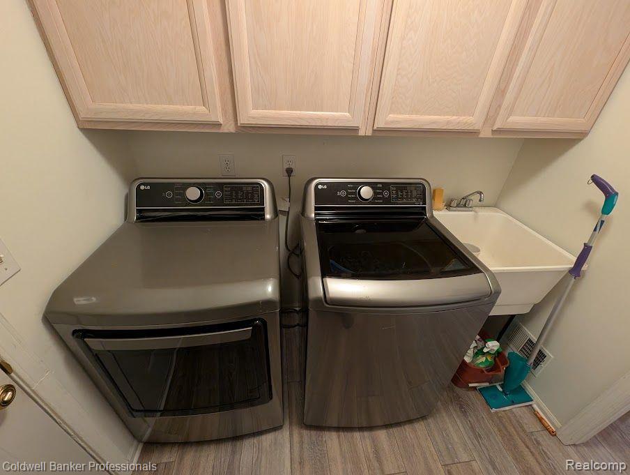 42131 STARLITE Court, 14, Canton, MI 48187 — Photo 59