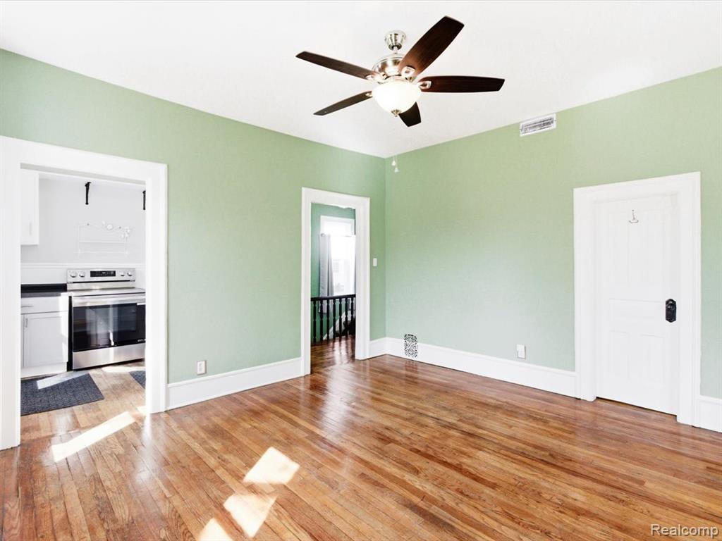 1618 MILITARY Street, Port Huron, MI 48060 — Photo 26