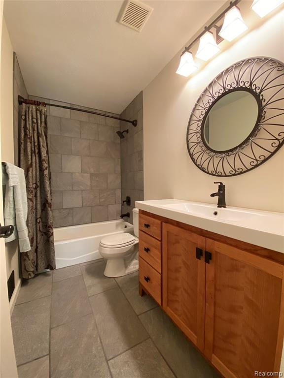 6148 Oakpark Trail, Haslett, MI 48840 — Photo 17