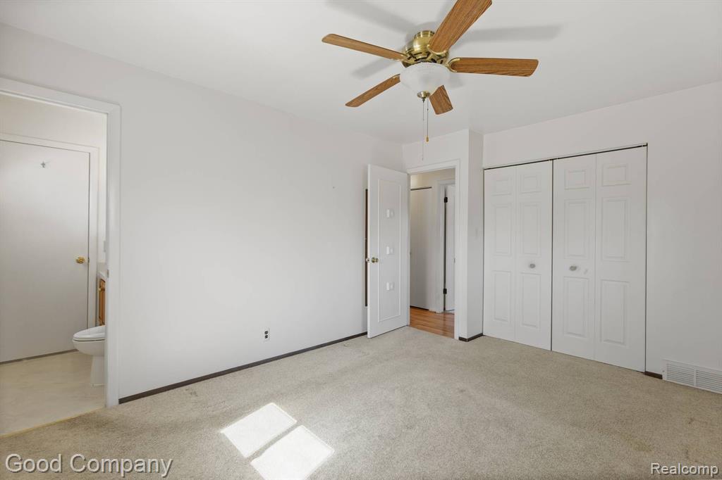 48164 MALLARD Drive, Chesterfield, MI 48047 — Photo 15