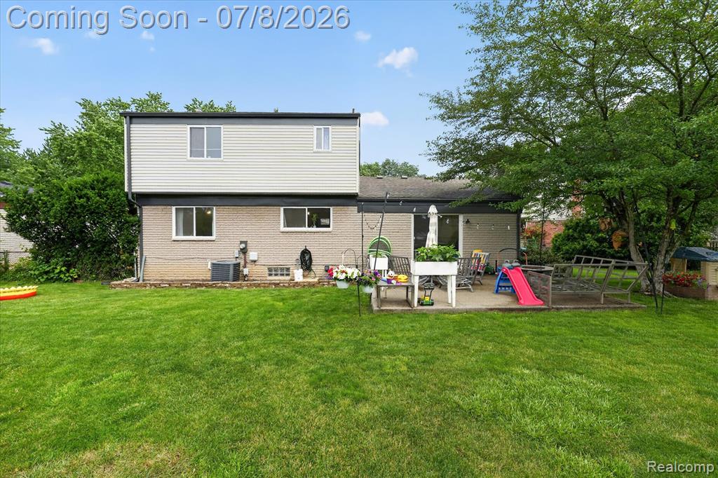 53962 Kirk Court, New Baltimore, MI 48047 — Photo 37