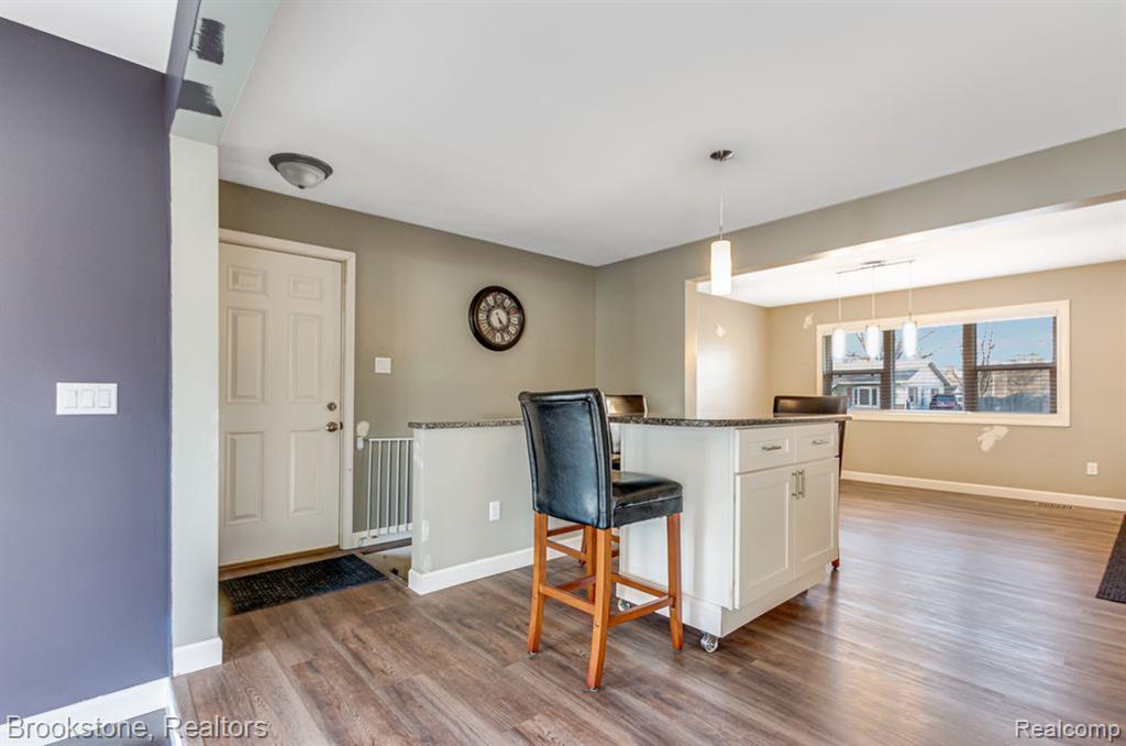406 5TH Street, Fenton, MI 48430 — Photo 13