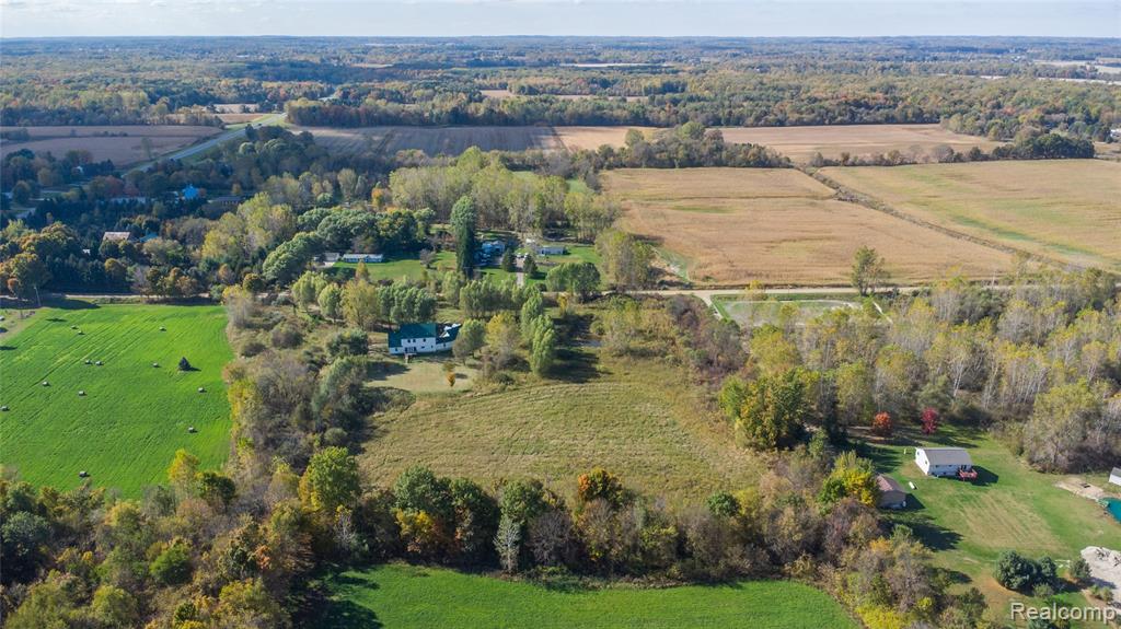 6802 Booth Road, North Branch, MI 48461 — Photo 52
