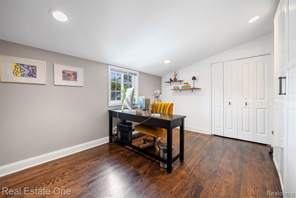 33 SYLVAN Avenue, Pleasant Ridge, MI — Photo 40