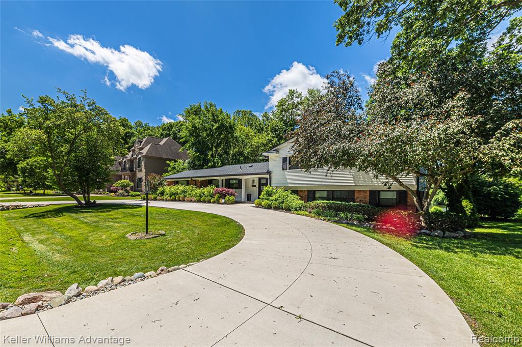 5722 Raven Road, Bloomfield Hills, MI — Photo 3