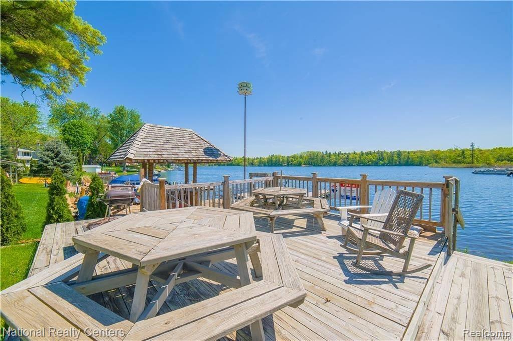 1349 Beach Drive, Lake Orion, MI — Photo 5