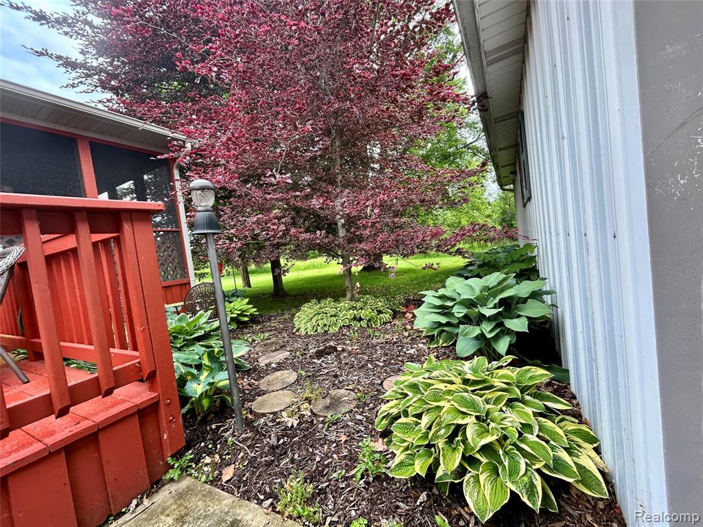 6577 N LAPEER Road, Fostoria, MI 48435 — Photo 27