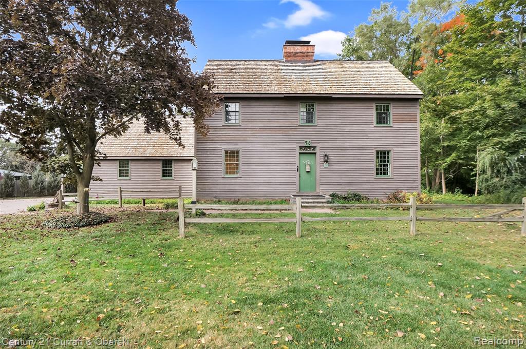 90 E Washington Street, Clarkston, MI — Photo 2