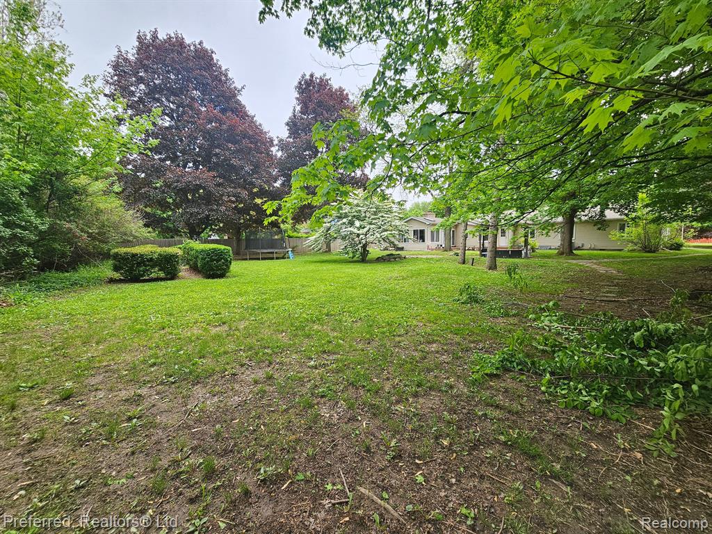 6120 SIERRA Pass, Flint, MI 48532 — Photo 5