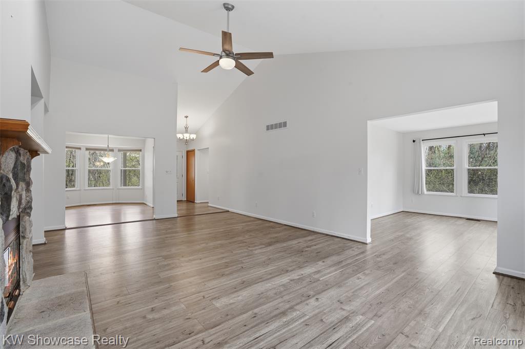 9842 Cedar Island Road, White Lake, MI — Photo 9