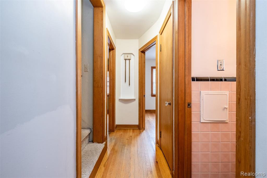 807 Vermont Avenue, Royal Oak, MI 48067 — Photo 14