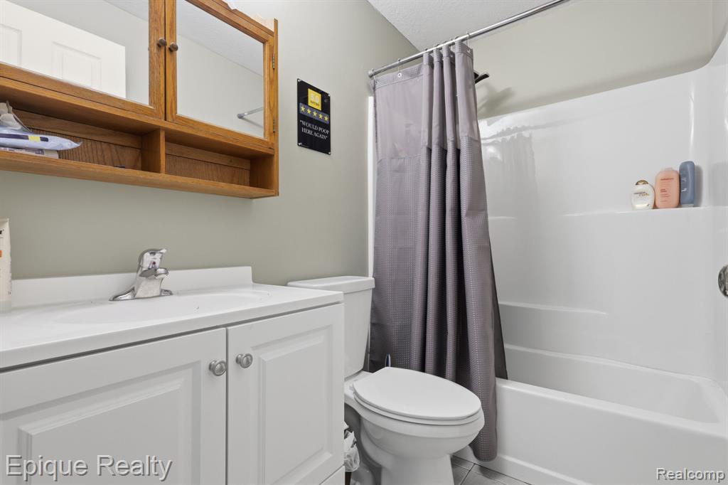 8455 Taft Road, Ovid, MI 48866 — Photo 16