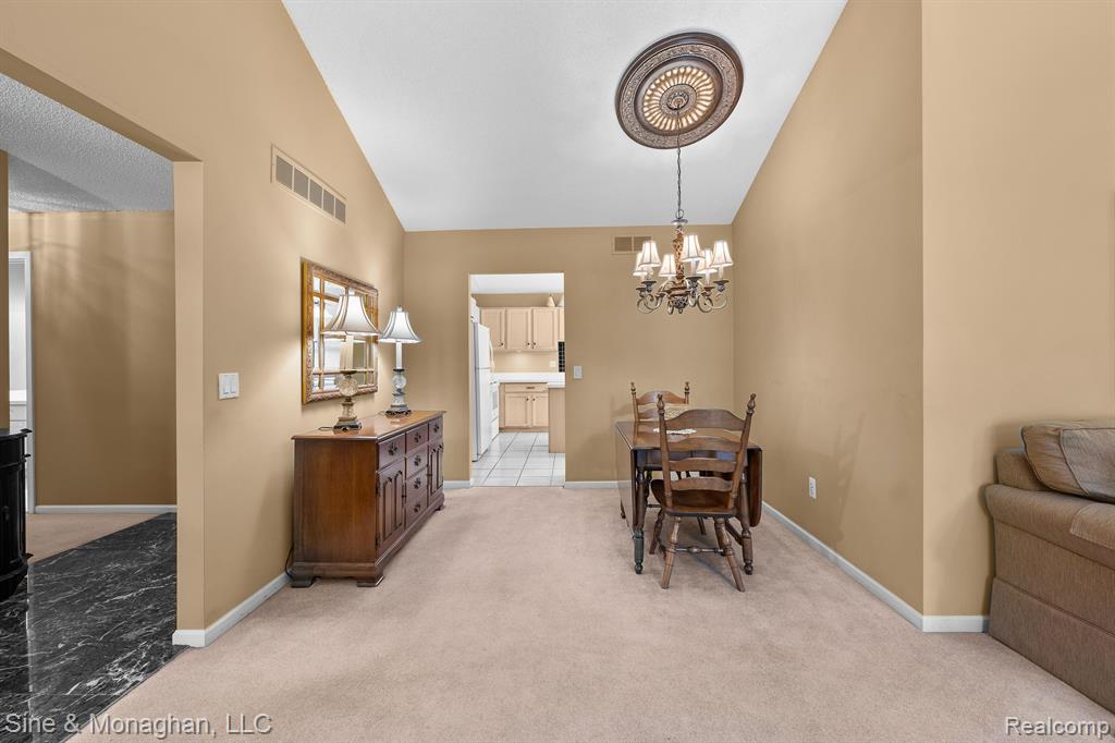 35595 Court Ridge Court, Farmington Hills, MI 48335 — Photo 8