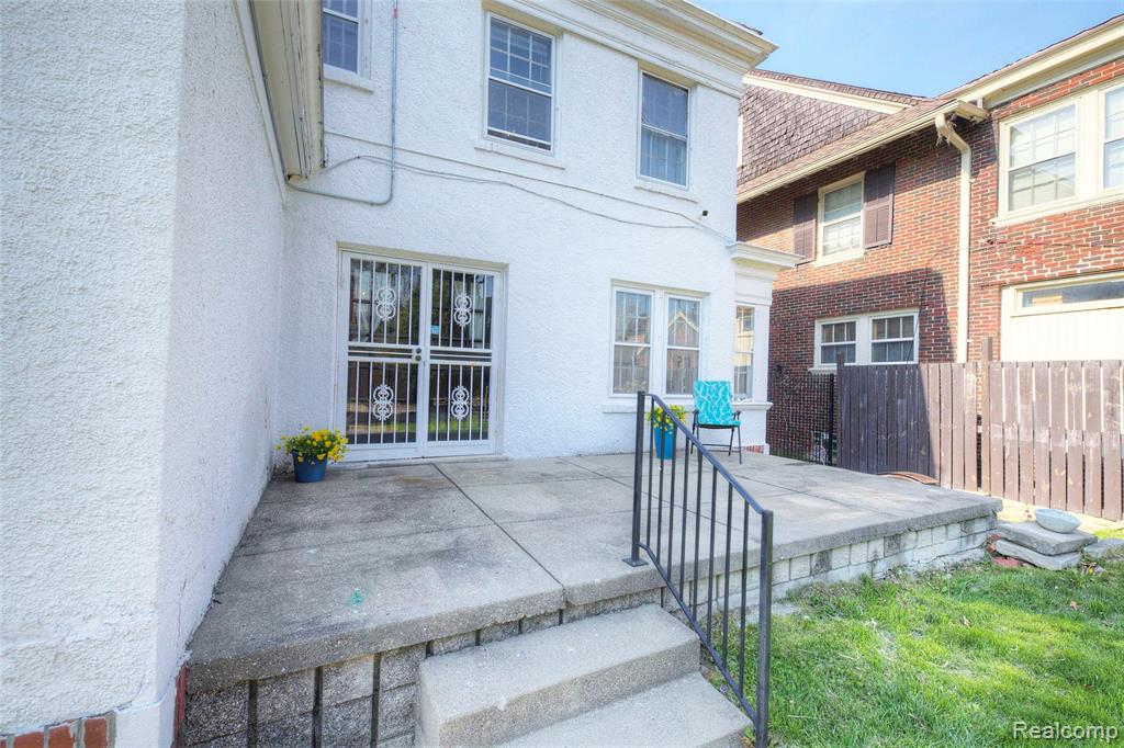 121 Longfellow Street, Detroit, MI 48202 — Photo 76