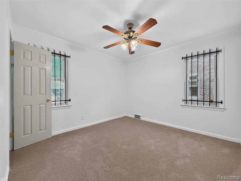 5566 Lakepointe Street, Detroit, MI 48224 — Photo 18