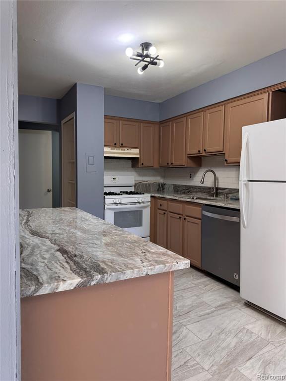 8557 Winchester Drive, Sterling Heights, MI 48313 — Photo 9