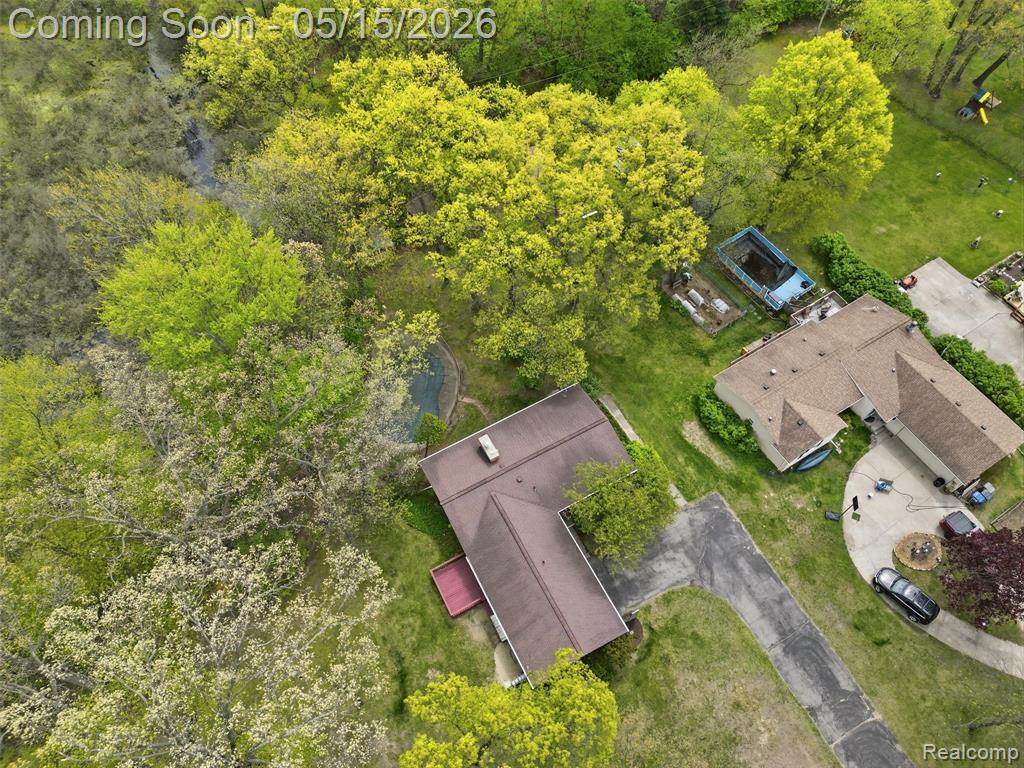 8645 Fieldcrest Drive, Brighton, MI 48116 — Photo 46