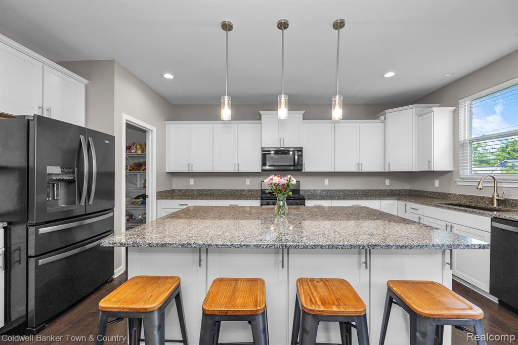1228 CANNONADE Loop, Howell, MI 48843 — Photo 11