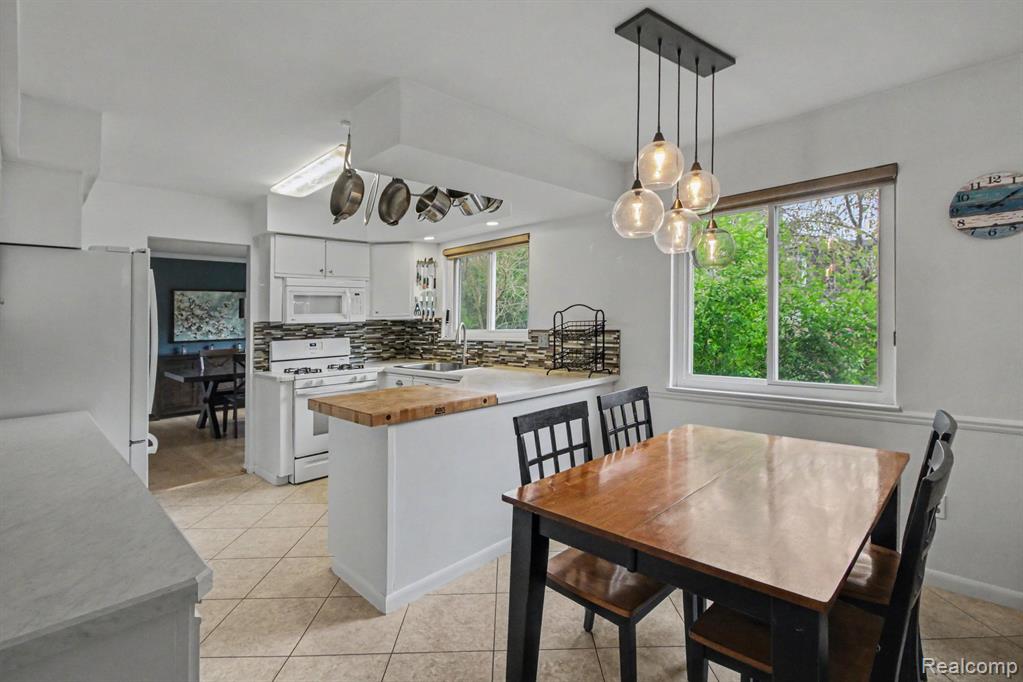 2964 Walmsley Circle Drive, Lake Orion, MI — Photo 11