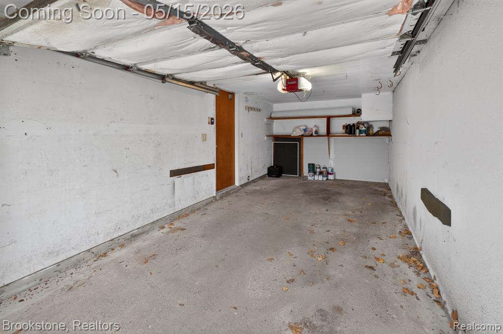 37643 Charter Oaks Boulevard, Clinton Twp, MI 48036 — Photo 29
