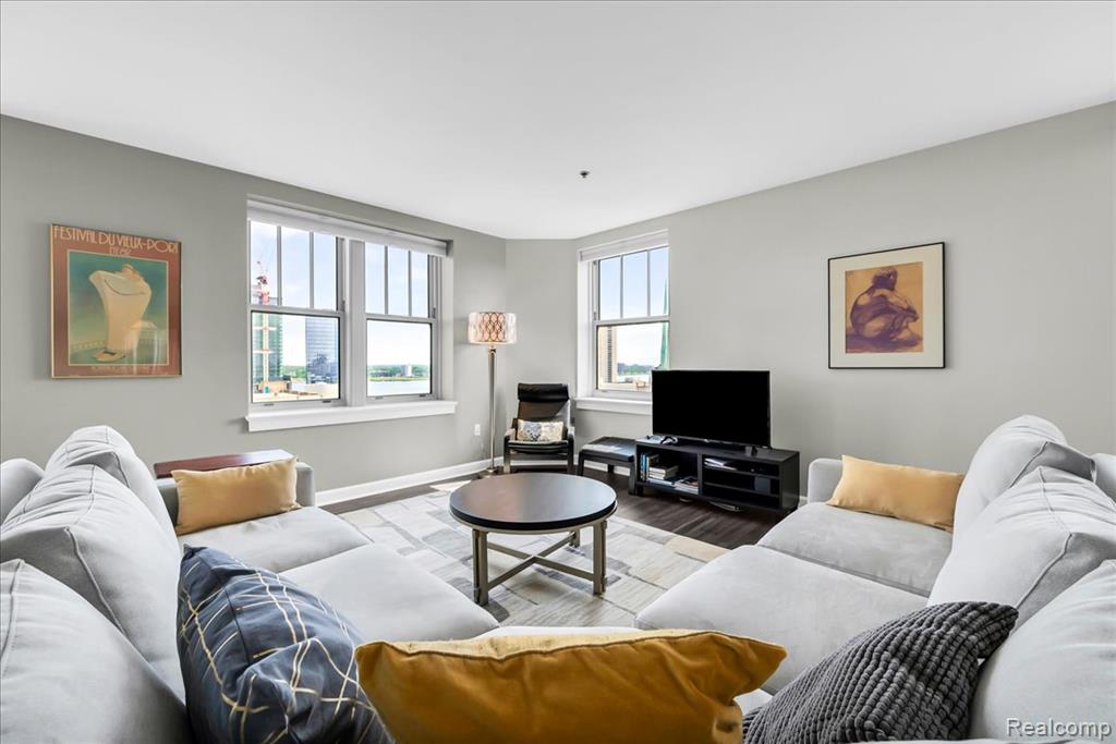 525 W LAFAYETTE Boulevard, 11D, Detroit, MI 48226 — Photo 21