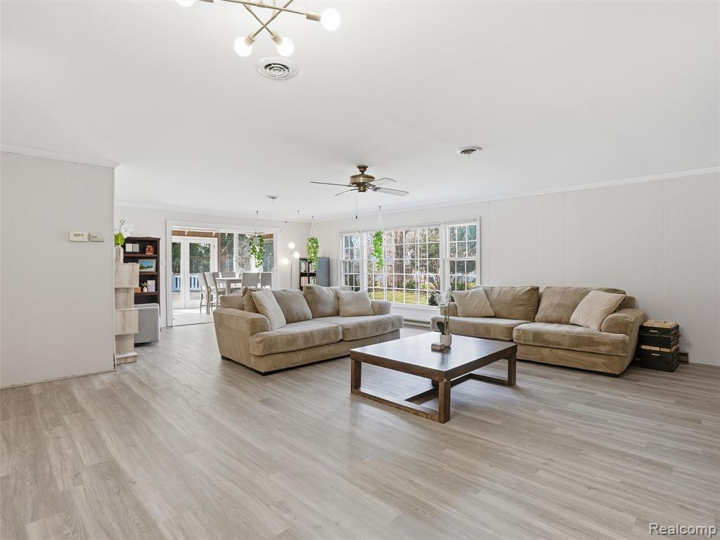 1690 Ledbury Drive, Bloomfield Hills, MI 48304 — Photo 30