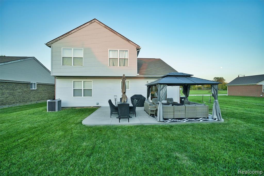 681 Lillibridge Street, Detroit, MI 48214 — Photo 40