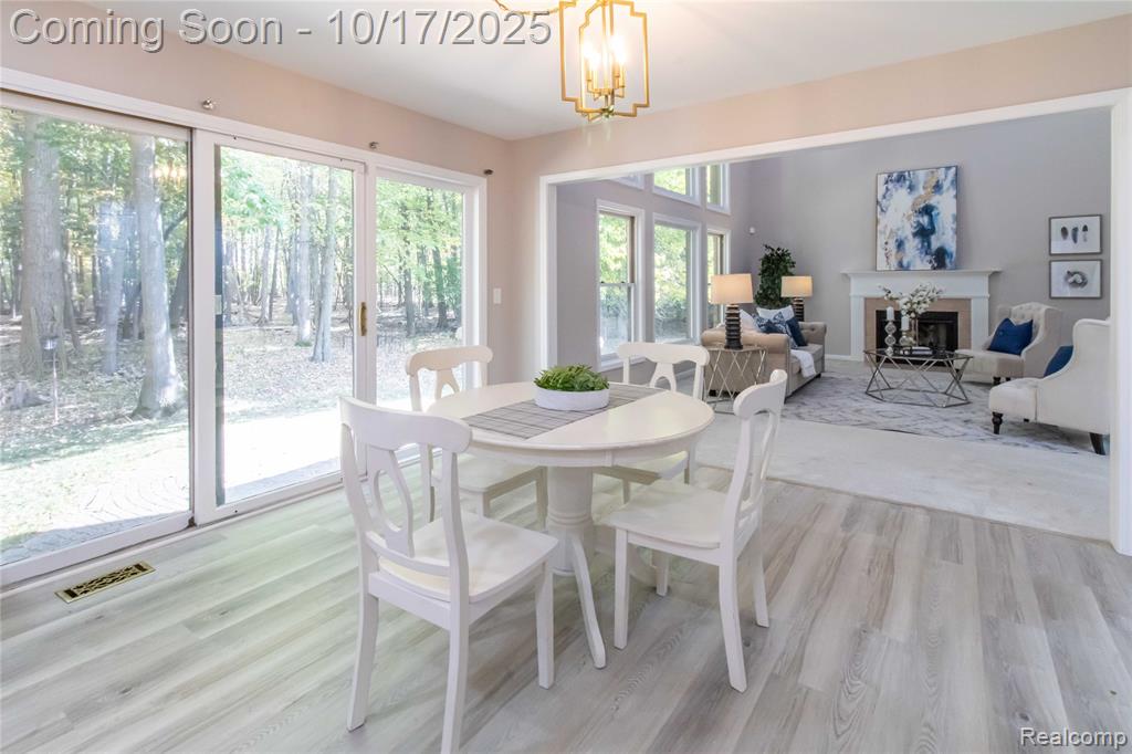 4070 Blue Heron Drive, Auburn Hills, MI 48326 — Photo 26