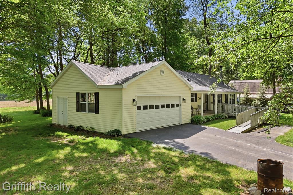 260 Ellsworth Lake Drive, Gregory, MI 48137 — Photo 35