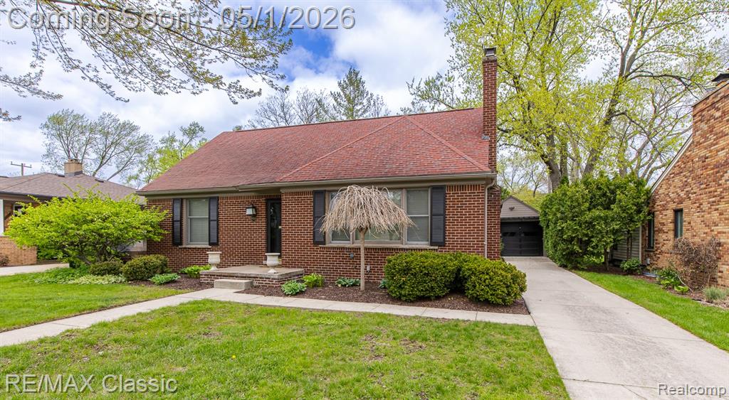 16950 Locherbie Avenue, Beverly Hills, MI 48025 — Photo 2