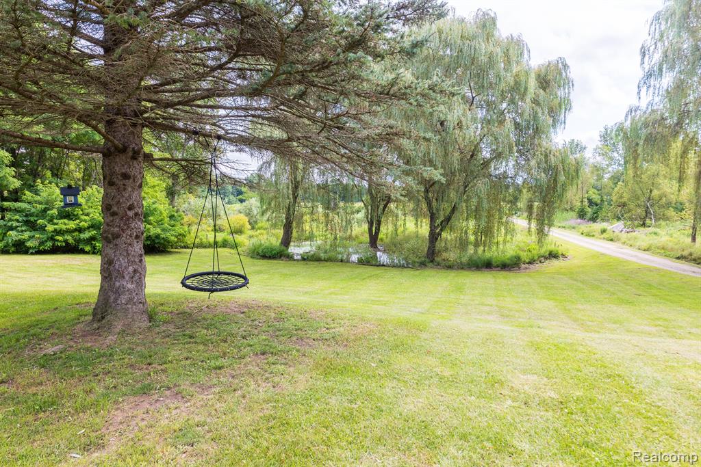 1211 SISSON Road, Imlay City, MI 48444 — Photo 3