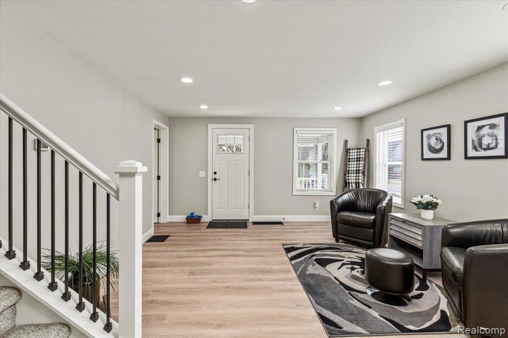25 PEARL Street, Oxford, MI 48371 — Photo 16