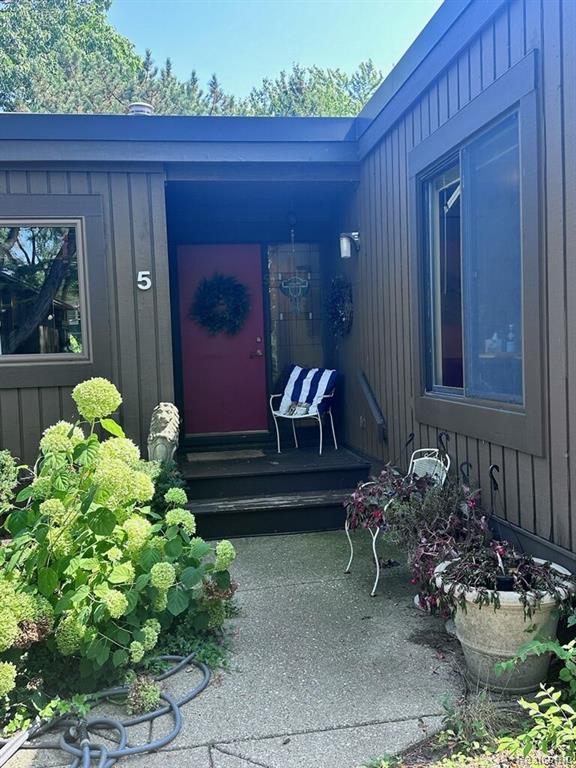 5 EASTBURY, Ann Arbor, MI 48105 — Photo 3