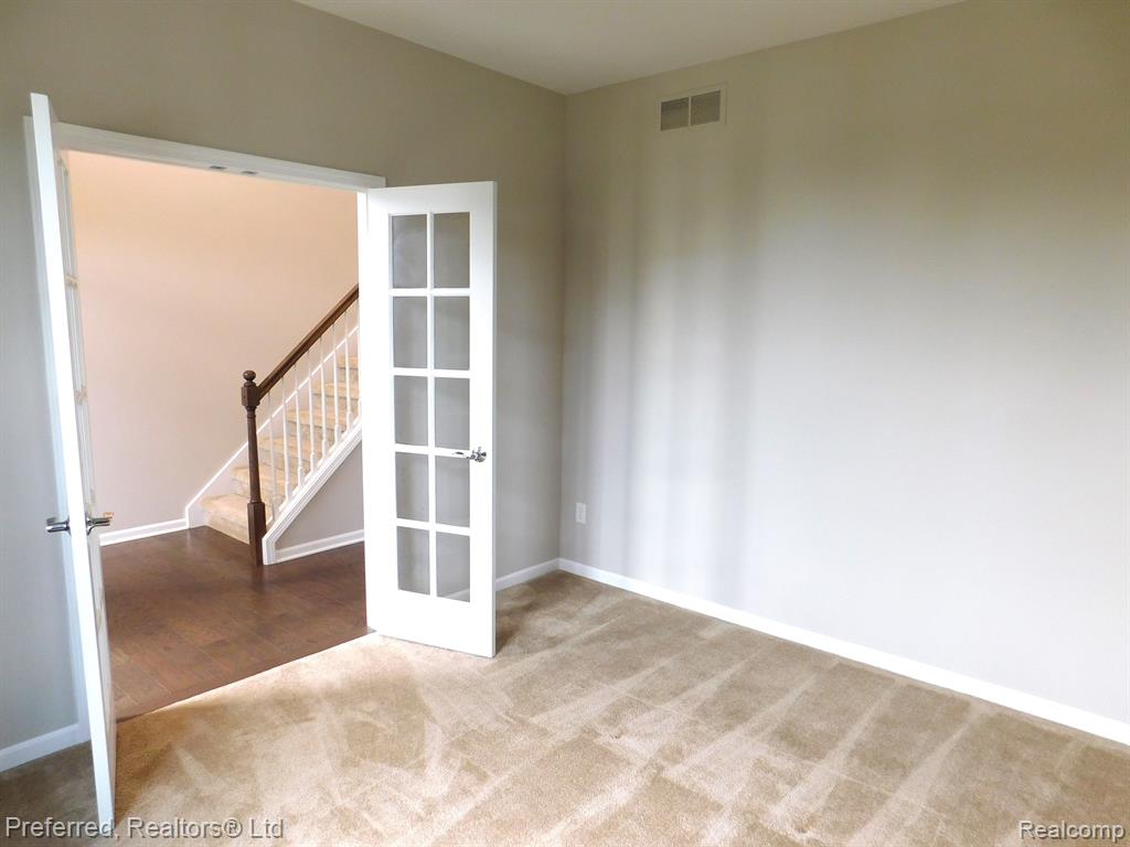 50316 AMBERWOOD Road, Canton, MI 48188 — Photo 17