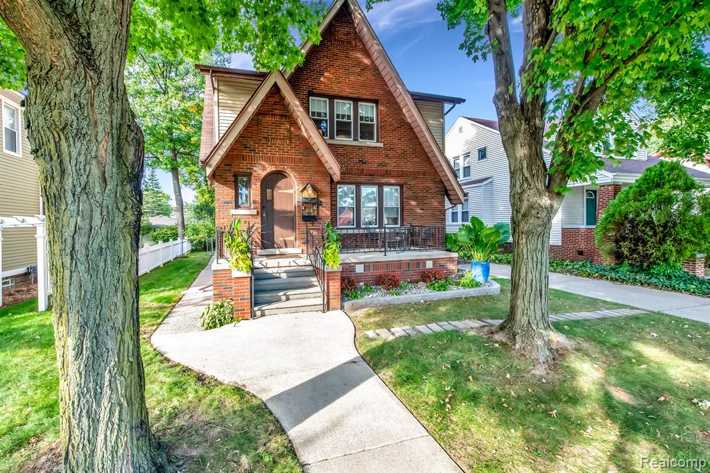 580 Withington Street, Ferndale, MI 48220 — front exterior