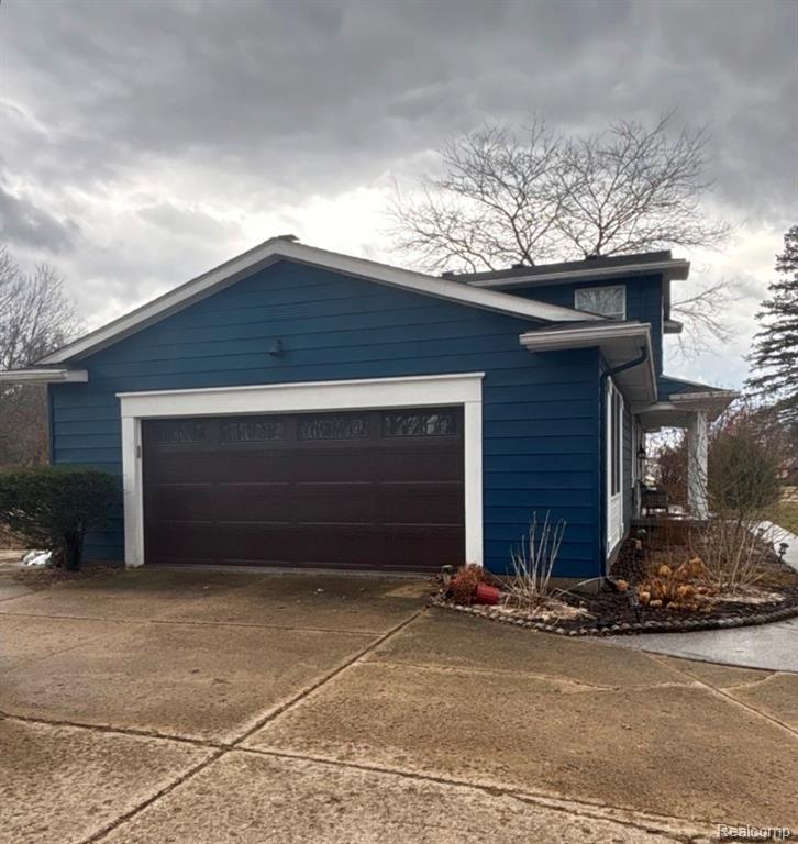 5244 Applewood Drive, Flushing, MI 48433 — Photo 22