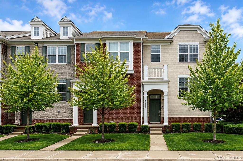27974 Middleton Drive, Novi, MI