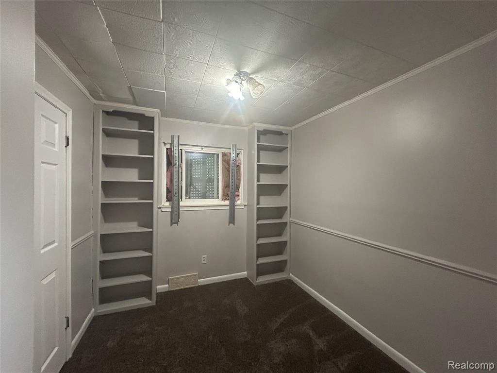 16121 Salem Street, Detroit, MI 48219 — Photo 9
