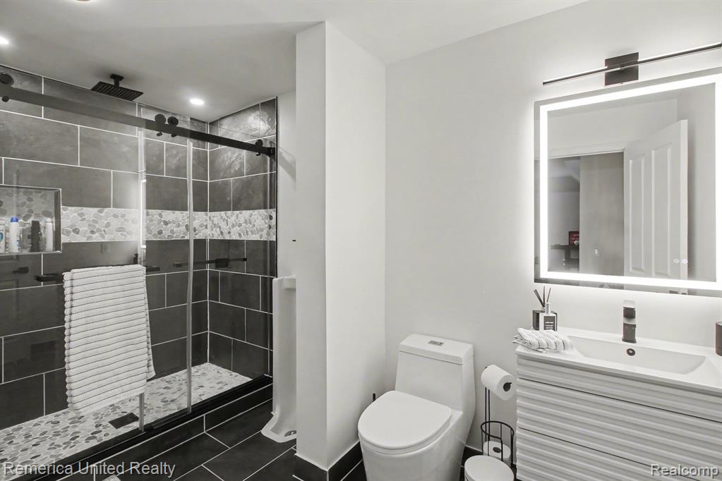 7719 PARTRIDGE HILL Drive, Brighton, MI 48116 — Photo 15
